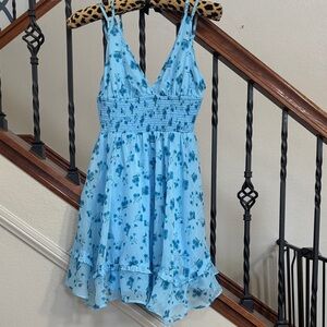 Urban Outfitters Light Blue Floral Smocked Waist Sundress 🤩